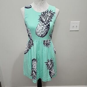 Crown Ivy Women Dress 10P Petite‎ Green Pineapple Sleeveless Zips Lined Pockets